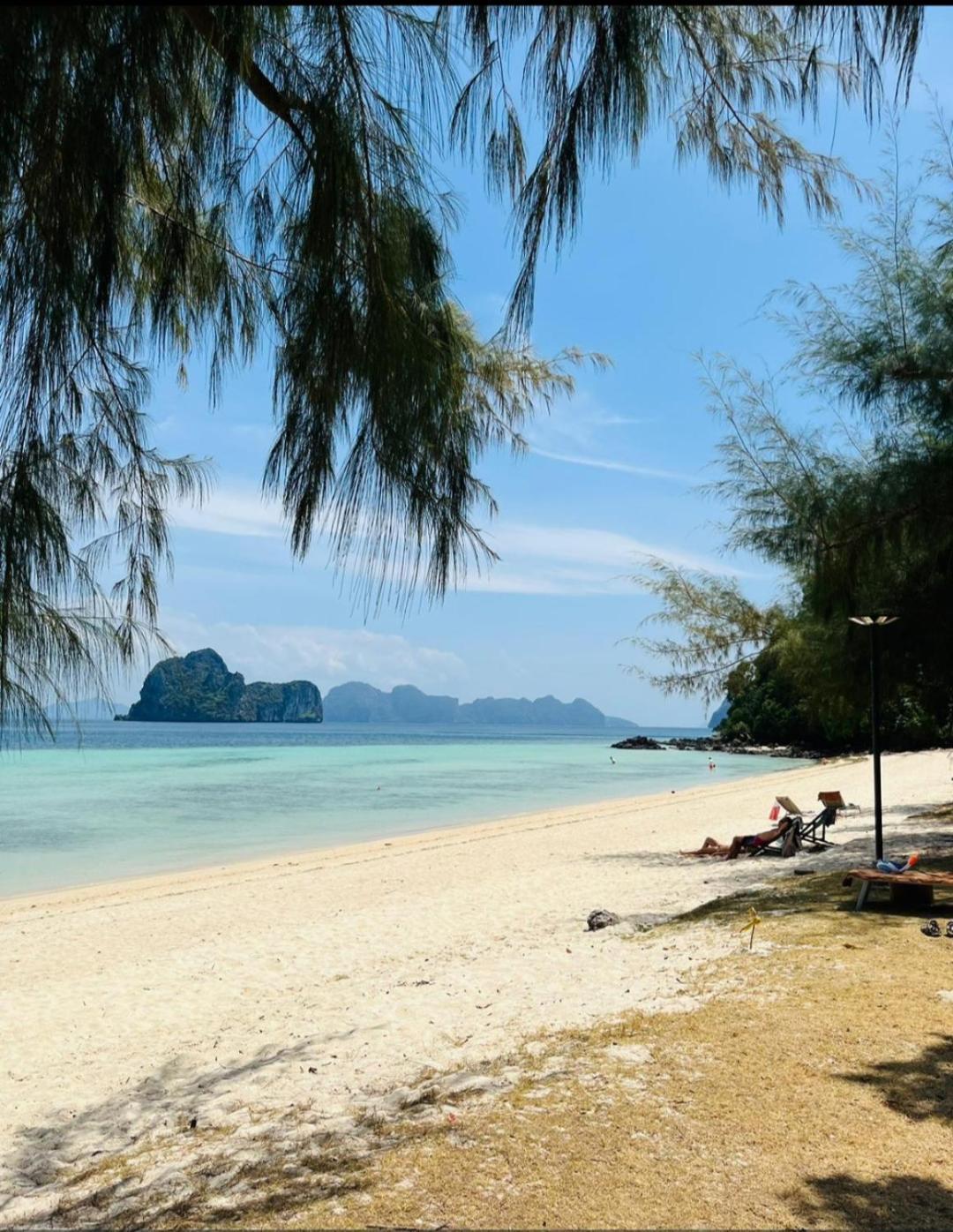 Koh Ngai Seafood Hotel Cameră foto